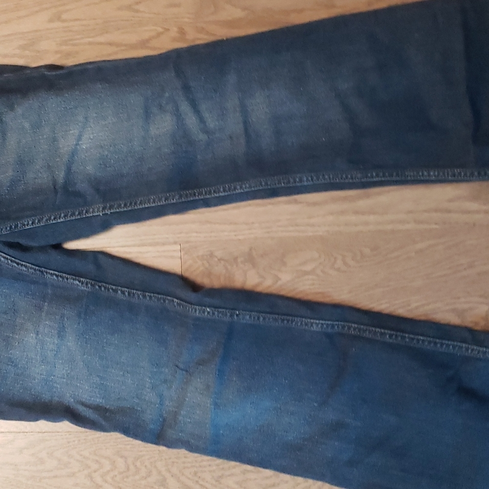 Jeans - Picture 2 of 4